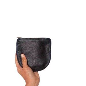BAGGU U-Pouch Milled Leather Brass Zipper Black
